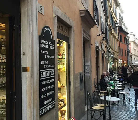 Sweet Life Trevi * Rome
